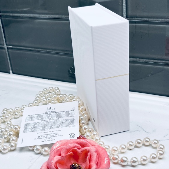 Dior J’adore 2pc Gift Set:  .17oz/5ml & Beautifying Body Milk 20ml. - Picture 3 of 8